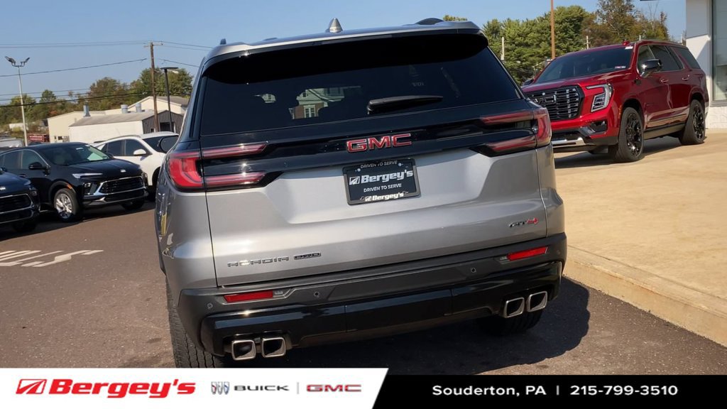 Certified 2024 GMC Acadia AT4 w/ Luxury Package AWD/4WD image 9