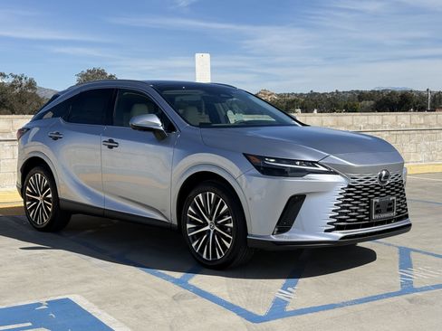 New 2026 Lexus RX 350 image 2