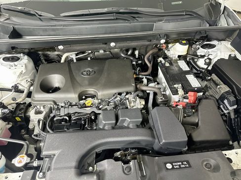 Used 2025 Toyota RAV4 XLE Premium AWD/4WD image 9