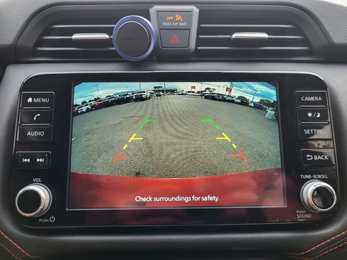 Used 2025 Nissan Versa SR w/ Electronics Package FWD image 22