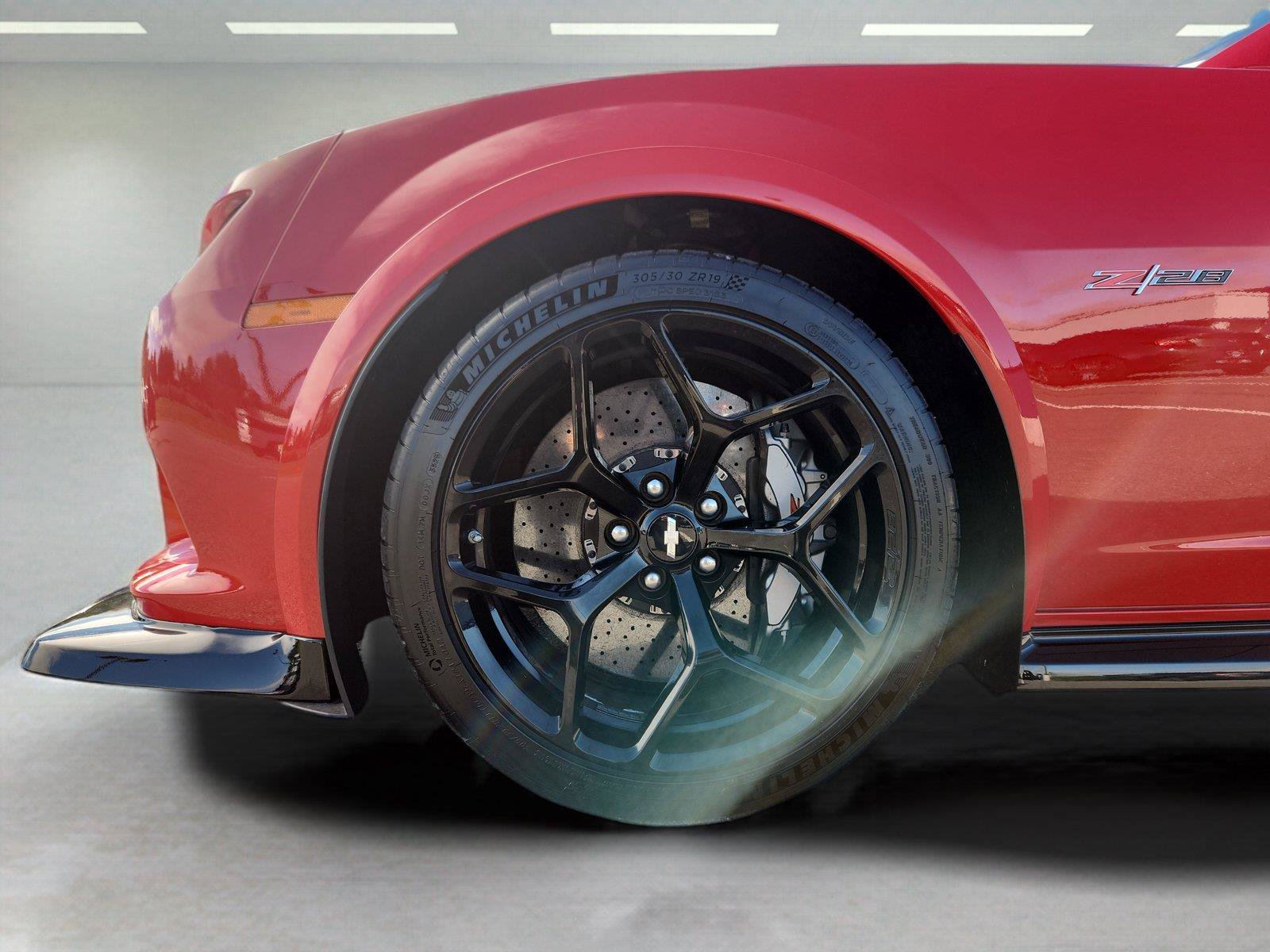 Used 2015 Chevrolet Camaro Z/28 RWD image 57
