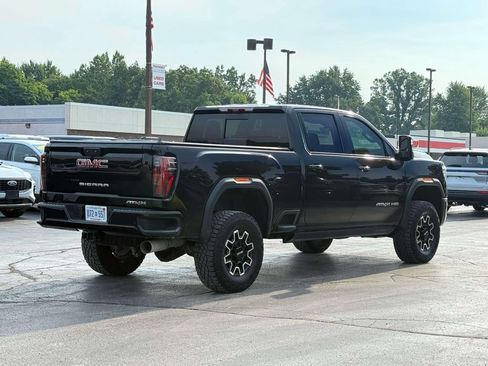 Used 2025 GMC Sierra 2500 AT4X AWD/4WD image 8