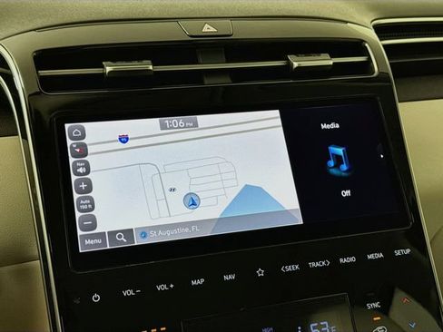 Used 2023 Hyundai Tucson Limited FWD image 22