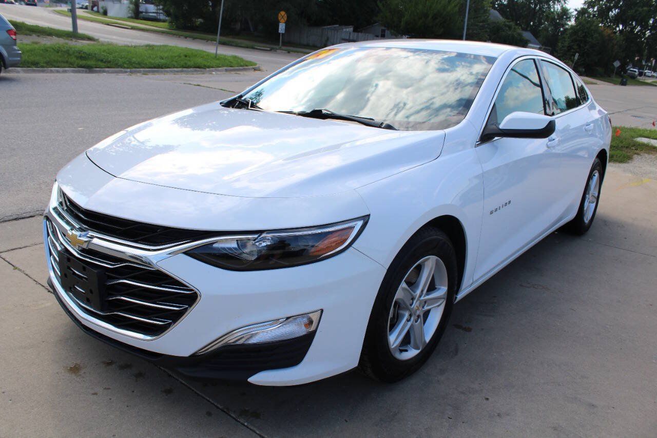 Used 2024 Chevrolet Malibu LS w/ Driver Confidence Package FWD image 6