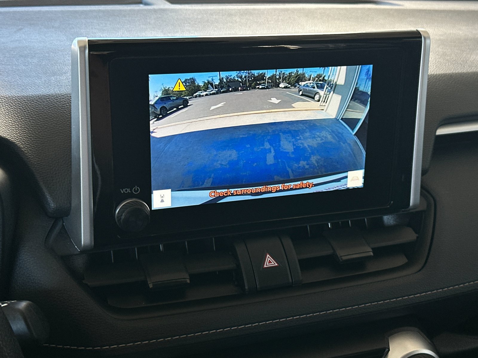 Used 2025 Toyota RAV4 LE AWD/4WD image 17