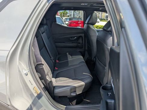 Used 2024 Hyundai Santa Cruz Night image 16