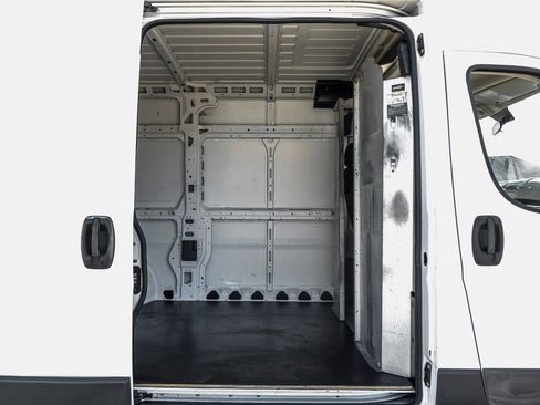 Used 2017 RAM ProMaster 1500 image 34
