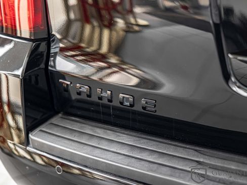 Used 2020 Chevrolet Tahoe Premier RWD image 13