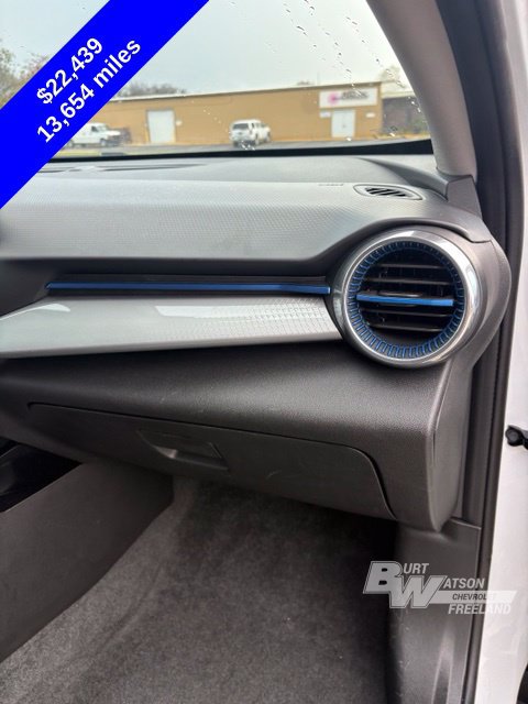 Used 2026 Chevrolet Trax LT FWD image 34