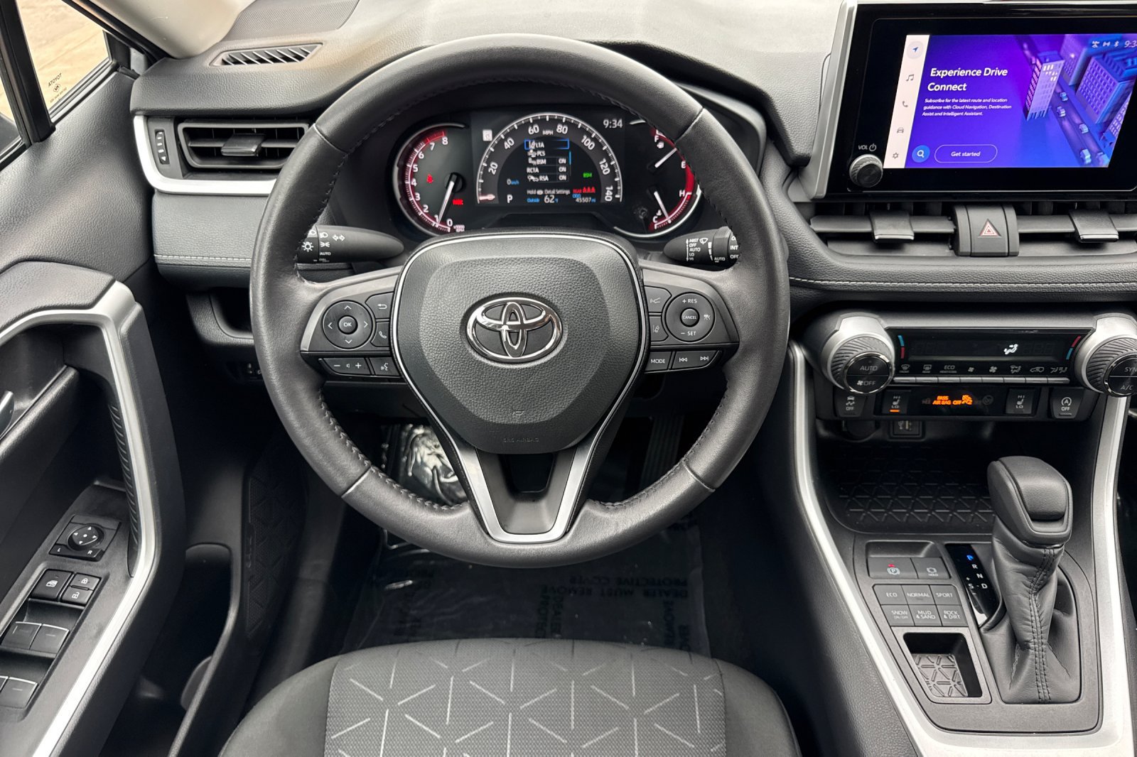Certified 2025 Toyota RAV4 XLE w/ Weather Package AWD/4WD image 18