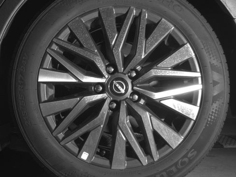 Used 2025 Nissan Altima 2.5 SV image 14