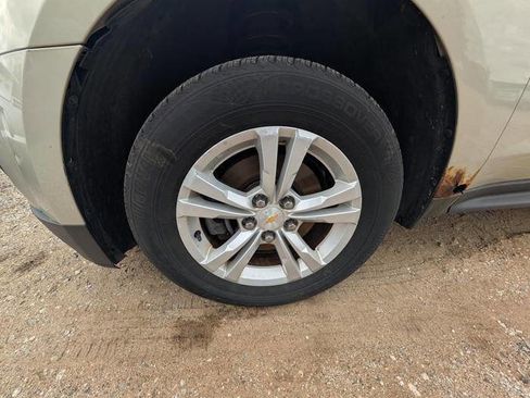 Used 2015 Chevrolet Equinox LT w/ Driver Convenience Package FWD image 11
