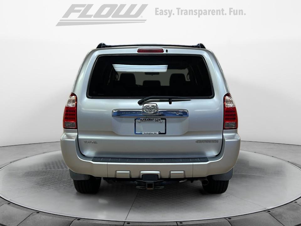 Used 2007 Toyota 4Runner SR5 AWD/4WD image 8