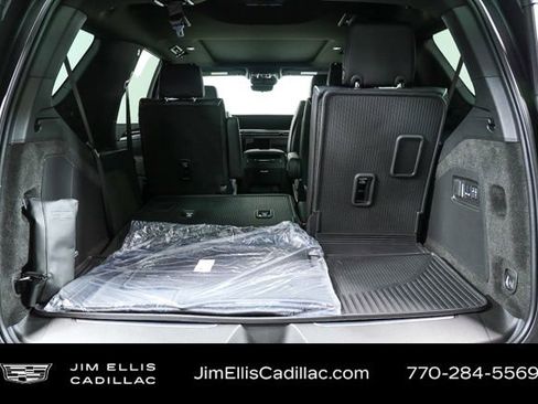 Certified 2026 Cadillac Escalade Luxury image 29
