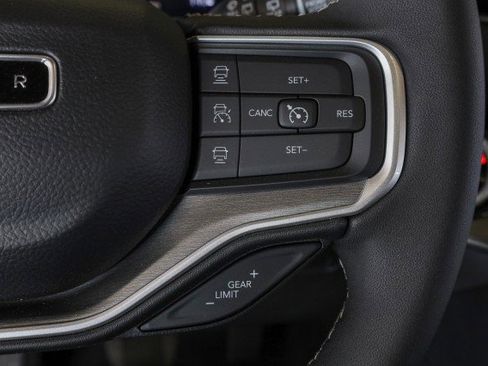 New 2025 Jeep Wagoneer Series II w/ Premium Group I image 24