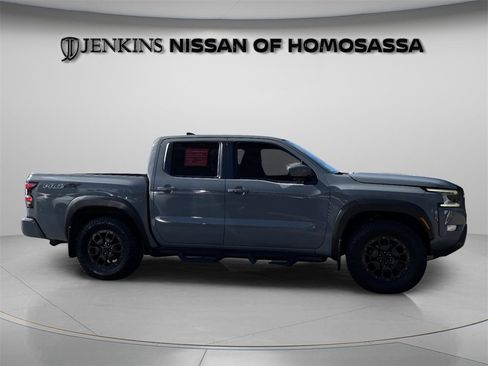 Certified 2022 Nissan Frontier PRO-4X w/ Pro-4X Premium Package image 13