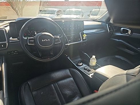 Used 2023 Kia Sorento EX image 18
