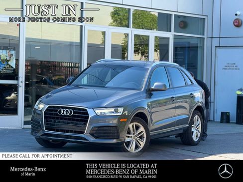 Used 2018 Audi Q3 2.0T Premium w/ Convenience Package FWD image 2