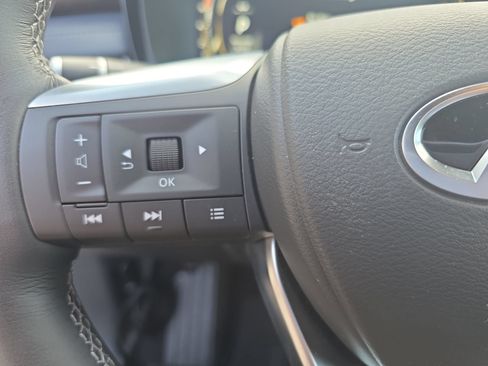 Certified 2026 INFINITI QX60 Sport AWD/4WD image 17