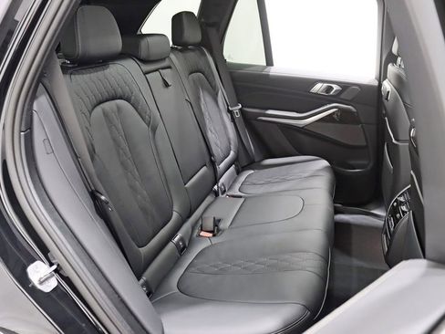 Used 2025 BMW X5 xDrive50e w/ M Sport Package image 33