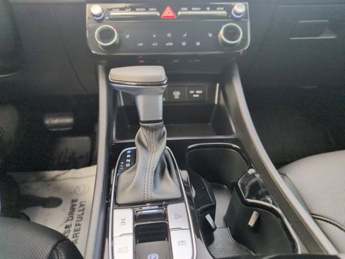 Used 2025 Hyundai Santa Cruz SEL image 11