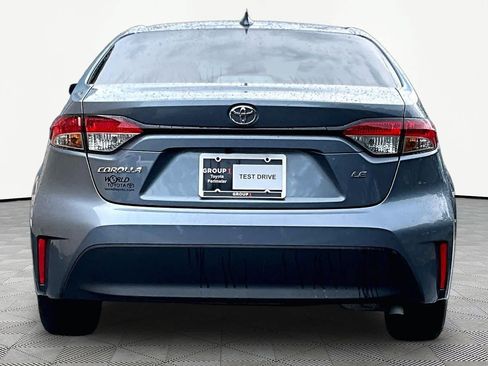 Used 2024 Toyota Corolla LE FWD image 5