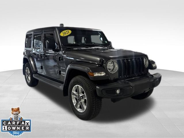 Used 2021 Jeep Wrangler Unlimited Sahara w/ Cold Weather Group AWD/4WD image 9