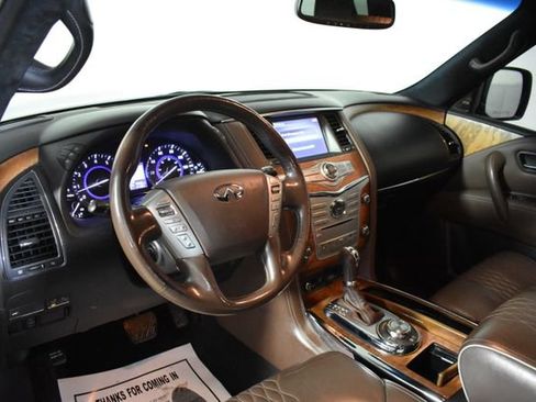 Used 2017 INFINITI QX80 Limited w/ All Season Package image 13