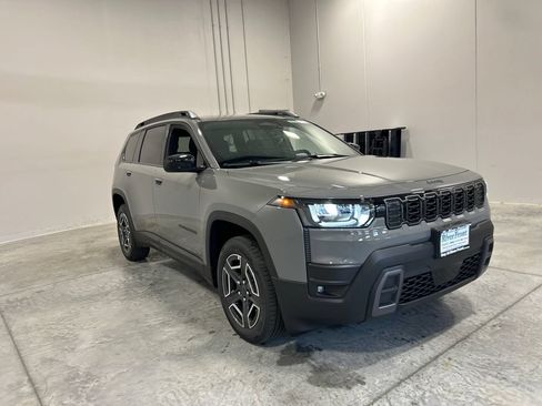 New 2026 Jeep Cherokee Laredo AWD/4WD image 4