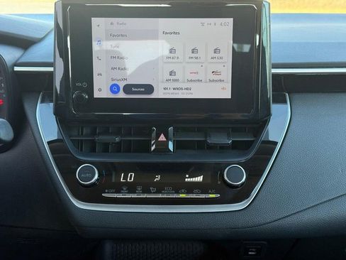 Used 2024 Toyota Corolla LE image 13