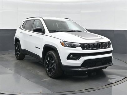 New 2026 Jeep Compass Latitude w/ Mopar Graphics Package