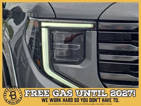 New 2026 GMC Sierra 1500 AT4 w/ Technology Package AWD/4WD image 10