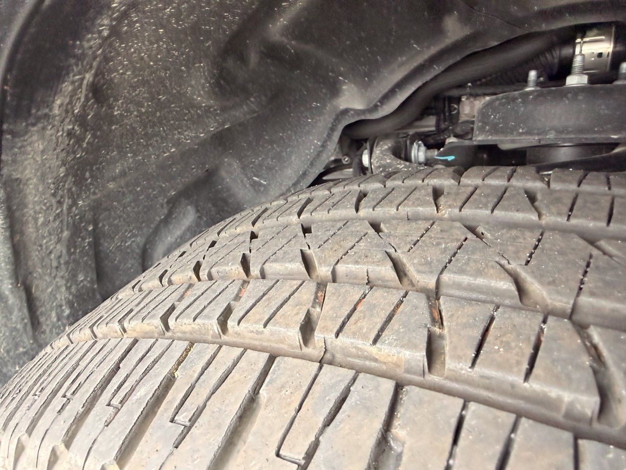Used 2025 RAM 1500 Big Horn AWD/4WD image 6