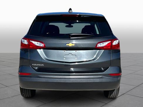 Used 2019 Chevrolet Equinox LS image 4