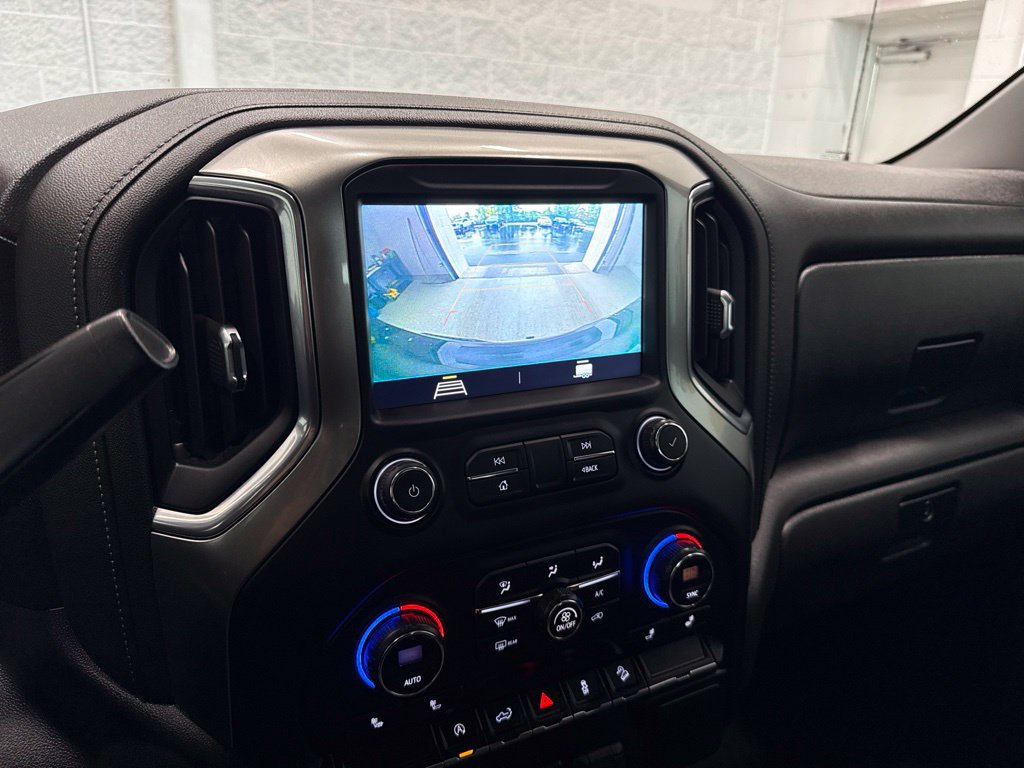 Used 2021 Chevrolet Silverado 1500 LT AWD/4WD image 30