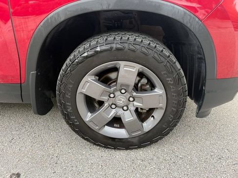 Certified 2024 Honda Ridgeline TrailSport image 18