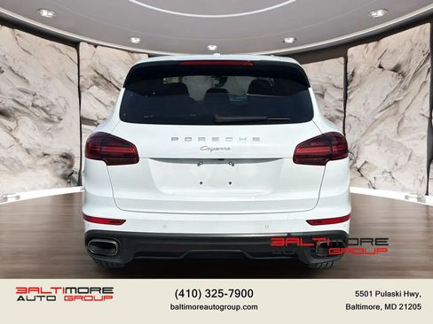 Used 2017 Porsche Cayenne Platinum Edition AWD/4WD image 6