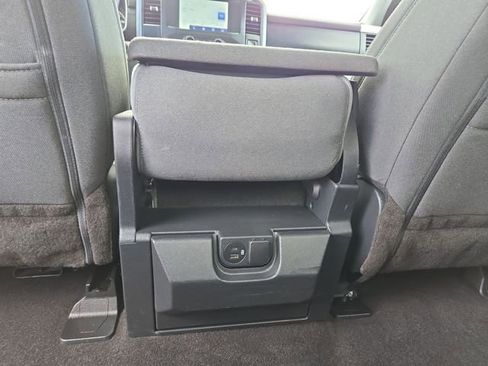 Used 2021 Ford F150 XLT image 31