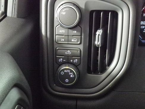 New 2026 Chevrolet Silverado 1500 W/T image 16