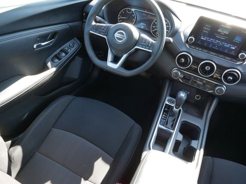 Used 2023 Nissan Sentra SV FWD image 9