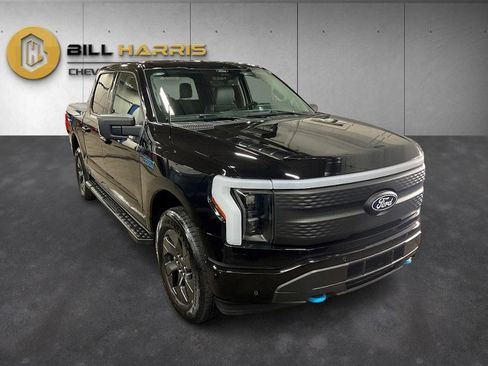 Used 2025 Ford F150 Lightning Flash w/ Max Trailer Tow Package image 8