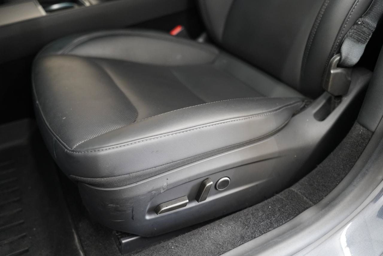 Used 2024 Tesla Model 3 Long Range RWD image 26