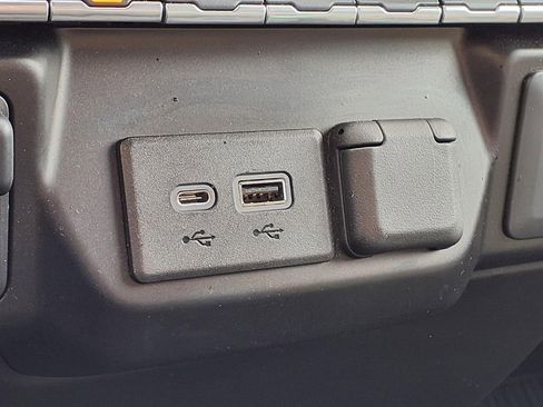 Used 2019 Chevrolet Silverado 1500 LT w/ All-Star Edition AWD/4WD image 27