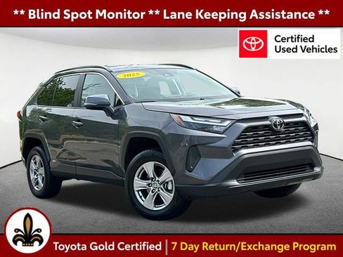Certified 2025 Toyota RAV4 XLE AWD/4WD image 1
