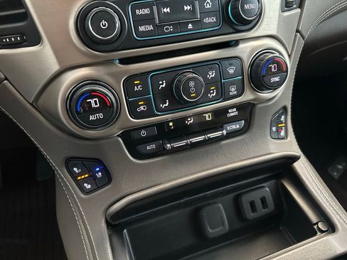 Used 2017 GMC Yukon Denali w/ Open Road Package image 26