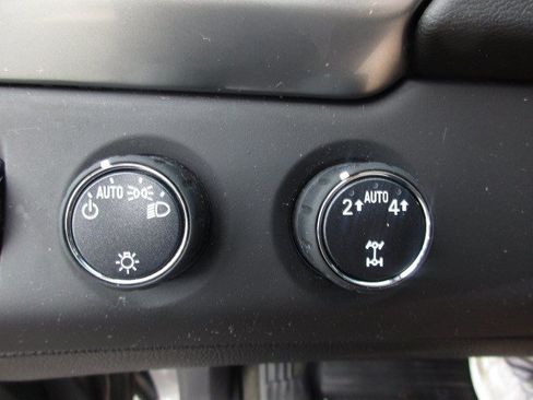 Used 2017 Chevrolet Tahoe LS AWD/4WD image 20