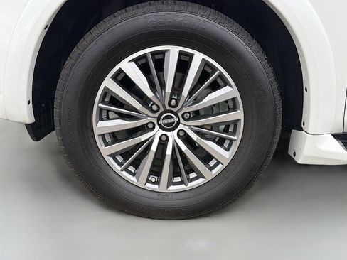 Used 2022 Nissan Armada SL AWD/4WD image 42