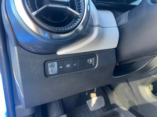 Used 2024 Chevrolet Equinox EV LT w/ Active Safety Package 3 AWD/4WD image 18