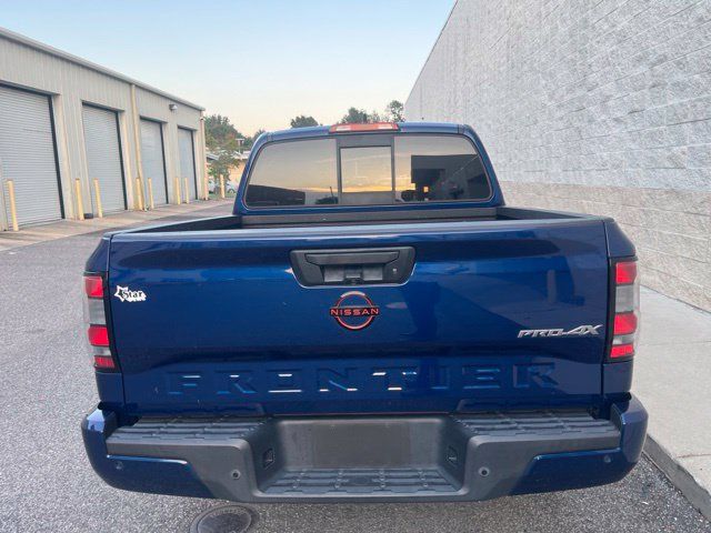 Used 2022 Nissan Frontier PRO-4X w/ Technology Package AWD/4WD image 5