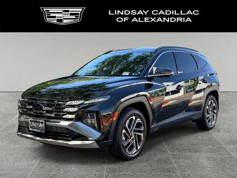 Used 2025 Hyundai Tucson Limited AWD/4WD image 1